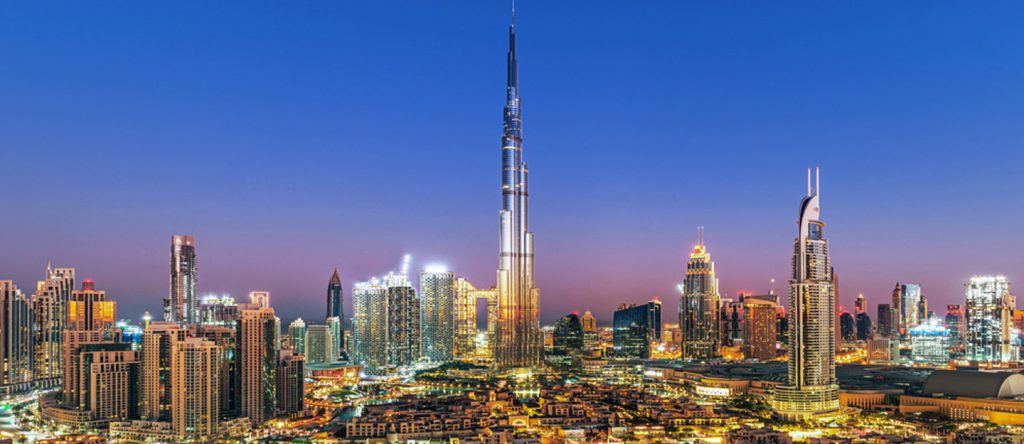 Dubai luxury real estate investment photo